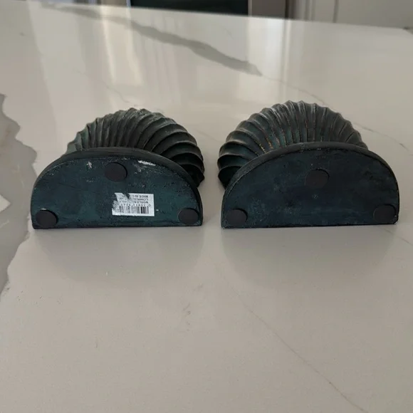 Art Deco Clamshell Bookends - Picture 6 of 6